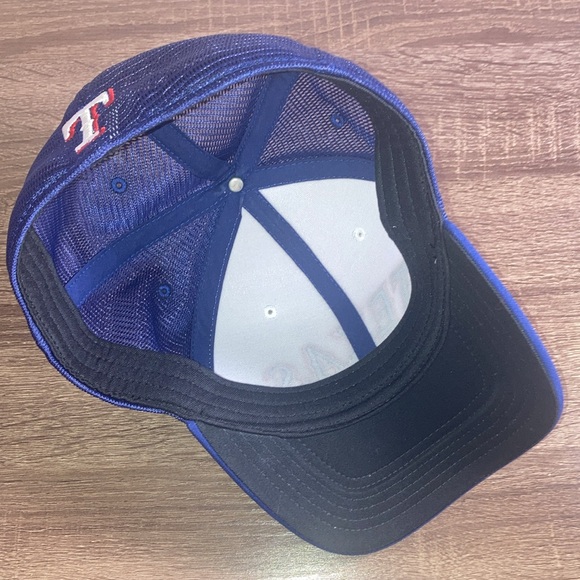 EUC Texas Rangers Nike Vapor Performance Swoosh Flex Hat - White/Royal M/L - Picture 7 of 9